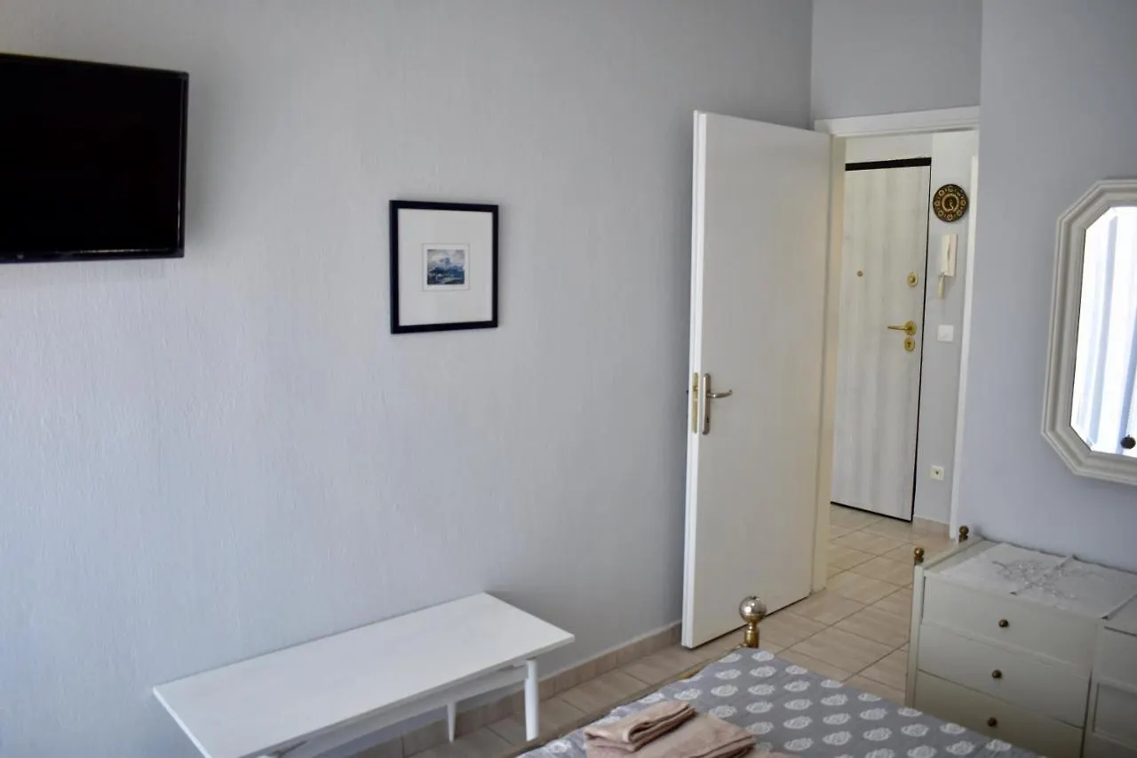 Alkyon Perea Apartments Peraía
